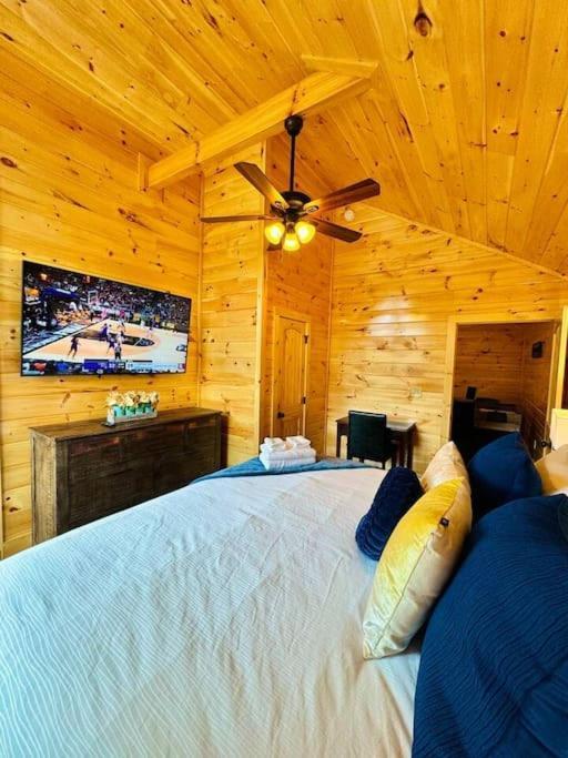 New! Indoor Pool/Ps 5/Hot Tub/Parkway Villa Pigeon Forge Exterior foto